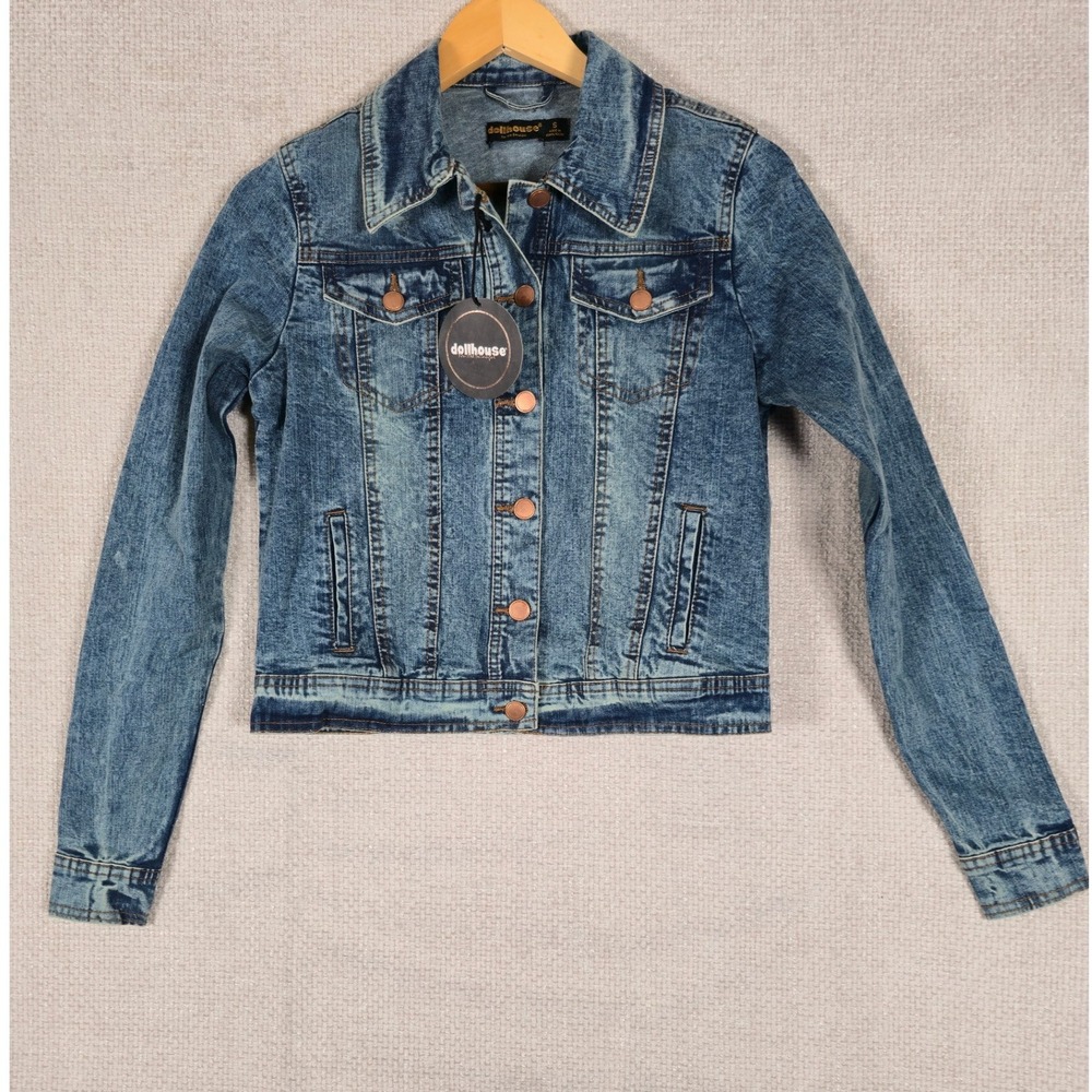 Dollhouse Womens Blue Denim Jean Jacket Size S Distressed Wash Button Front‎ NWT